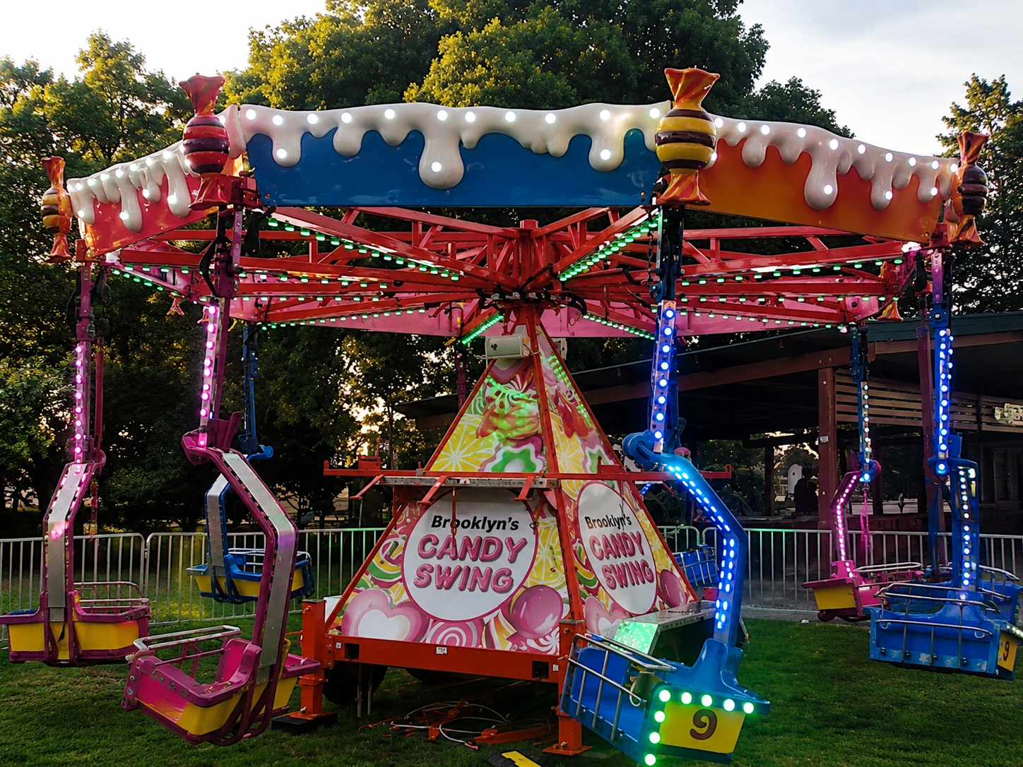 Amusement ride — photograph 32 of 32, Mobile Amusements, South Australia