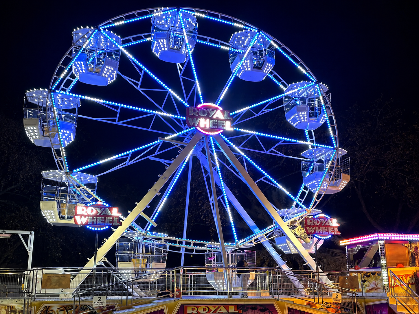 The Royal Wheel — Mobile Amusements' signature ride