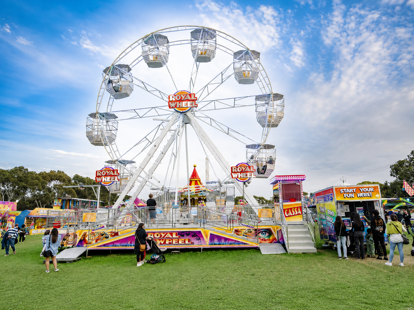 Featured carnival lights photograph — Mobile Amusements